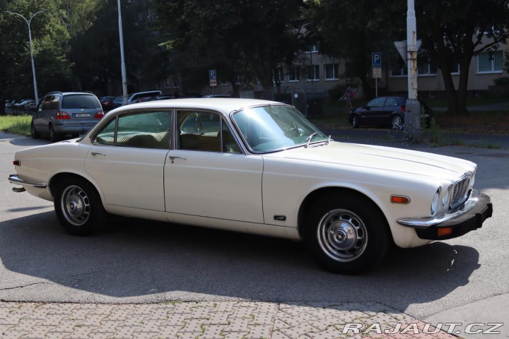 Jaguar XJ6 XJ6L 4.2 V6 125kW 1975