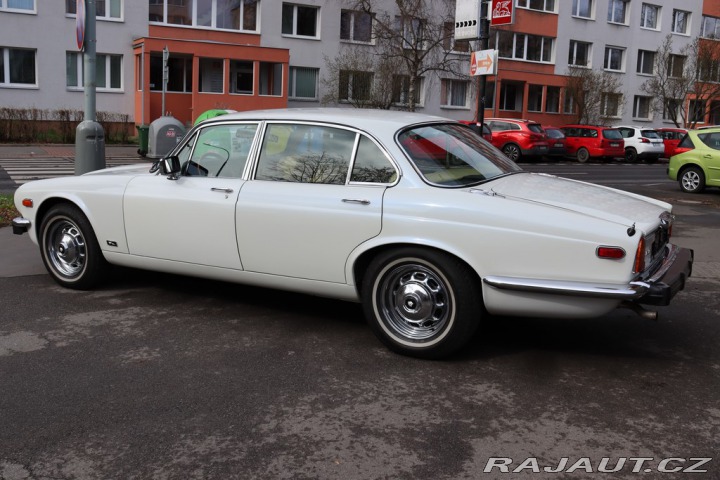 Jaguar XJ6 XJ6L 4.2 V6 125kW 1974 1974