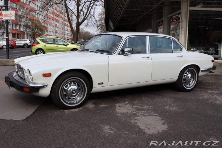 Jaguar XJ6 XJ6L 4.2 V6 125kW 1974 1974
