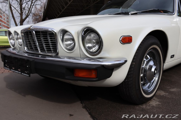 Jaguar XJ6 XJ6L 4.2 V6 125kW 1974 1974