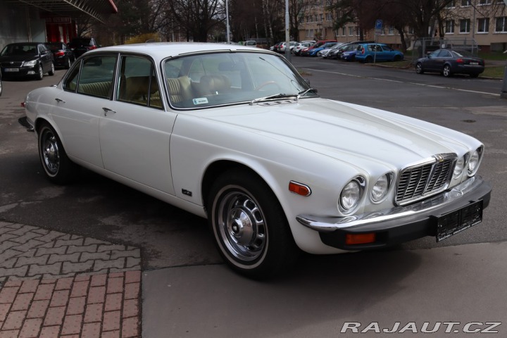 Jaguar XJ6 XJ6L 4.2 V6 125kW 1974 1974