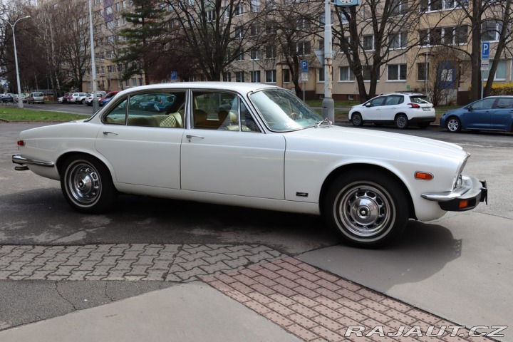 Jaguar XJ6 XJ6L 4.2 V6 125kW 1974 1974