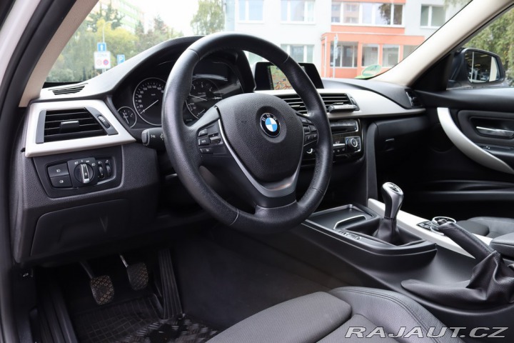 BMW 3 320D TOURING F31 120kW 2017
