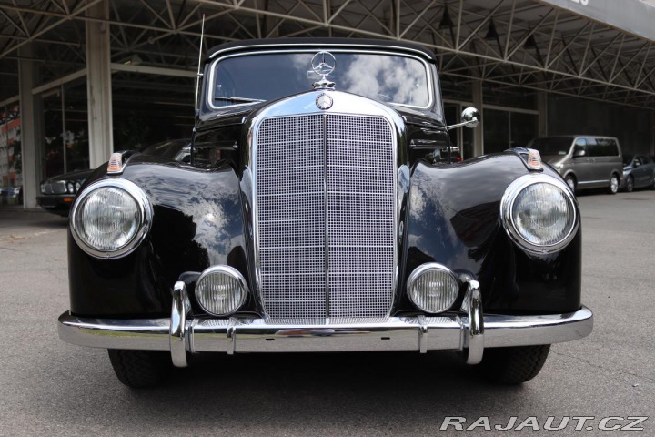 Mercedes-Benz Ostatní modely W187 220B CABRIO 1952