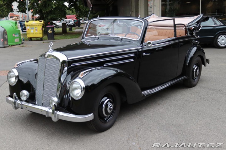 Mercedes-Benz Ostatní modely W187 220B CABRIO 1952