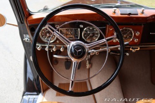 Mercedes-Benz Ostatní modely W187 220B CABRIO 1952