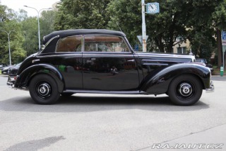 Mercedes-Benz Ostatní modely W187 220B CABRIO 1952