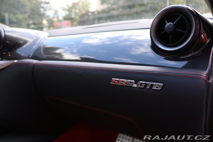 Ferrari 599 599 GTB FIORANO 6.0 V12 4 2006