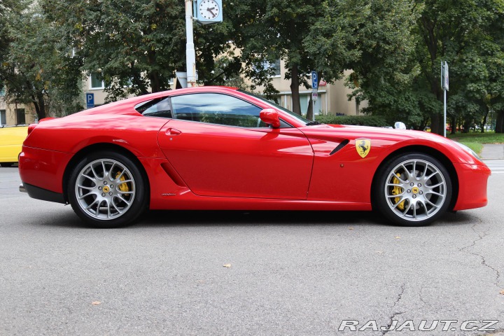 Ferrari 599 599 GTB FIORANO 6.0 V12 4 2006