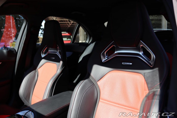 Mercedes-Benz C AMG C63 4.0 V8 BITURBO 35 2016