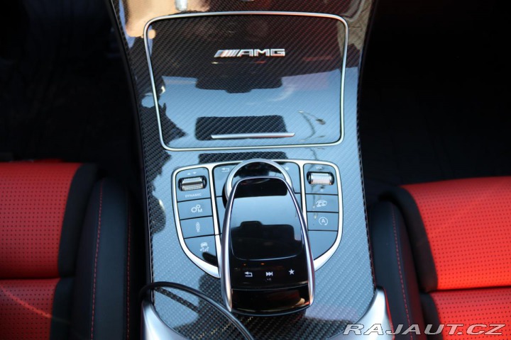 Mercedes-Benz C AMG C63 4.0 V8 BITURBO 35 2016