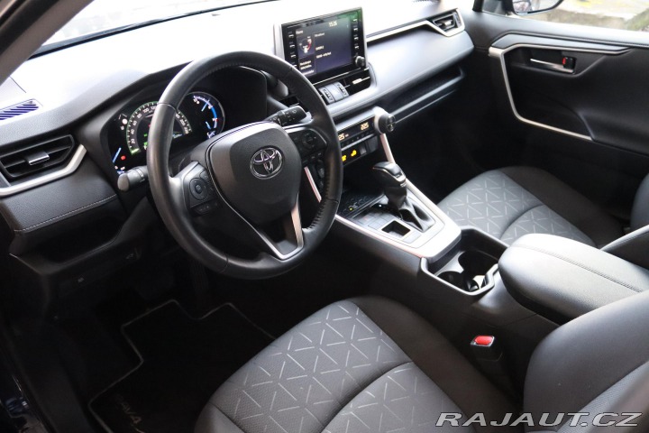 Toyota RAV4 2.5 HYBRID CVT 131kW 2021