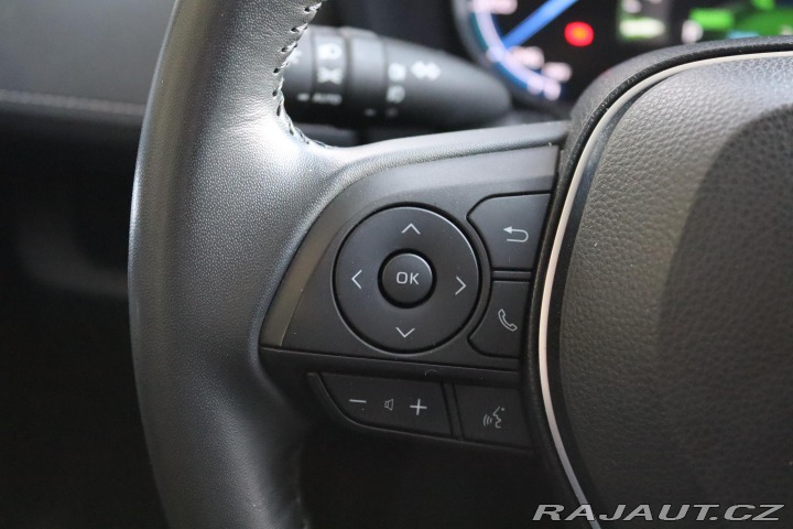Toyota RAV4 2.5 HYBRID CVT 131kW 2021