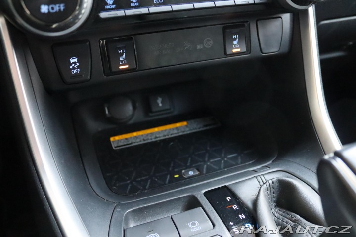 Toyota RAV4 2.5 HYBRID CVT 131kW 2021