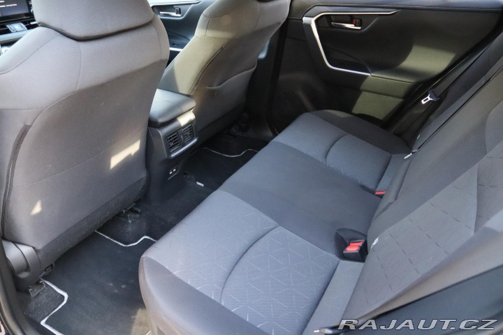 Toyota RAV4 2.5 HYBRID CVT 131kW 2021