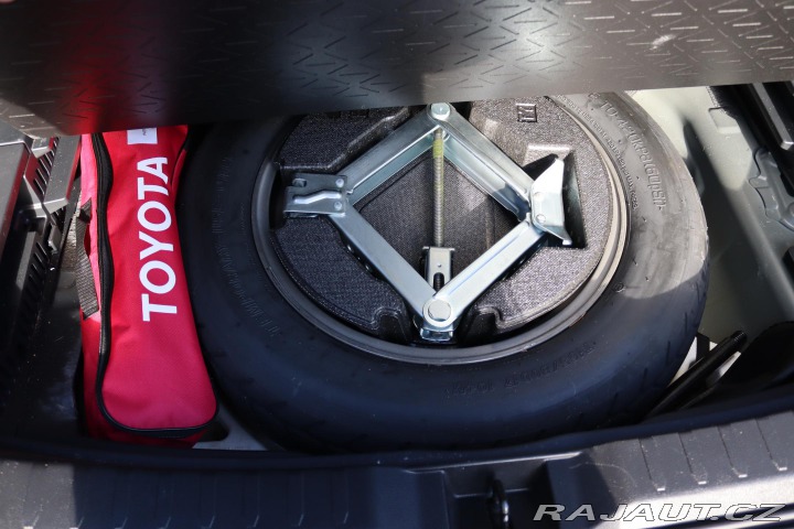 Toyota RAV4 2.5 HYBRID CVT 131kW 2021