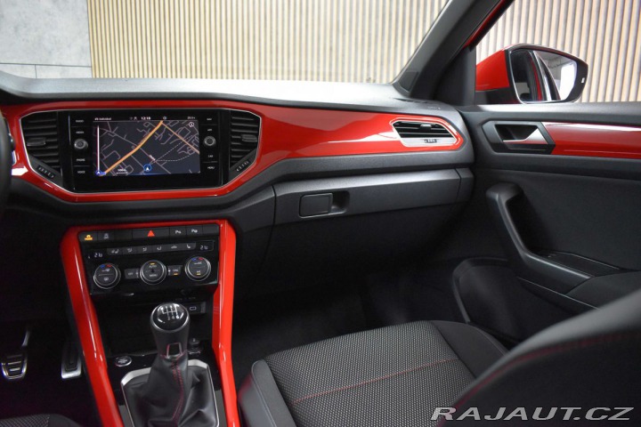 Volkswagen T-Roc 2.0 TDI SPORT*PANORAMA*ČR 2021