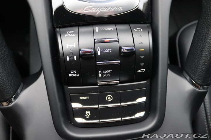 Porsche Cayenne S DIESEL 4.2 V8 283kW 4X4 2017