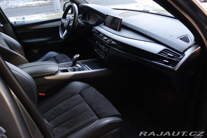 BMW X5 XDRIVE 25D F15 M-PAKET 17 2016