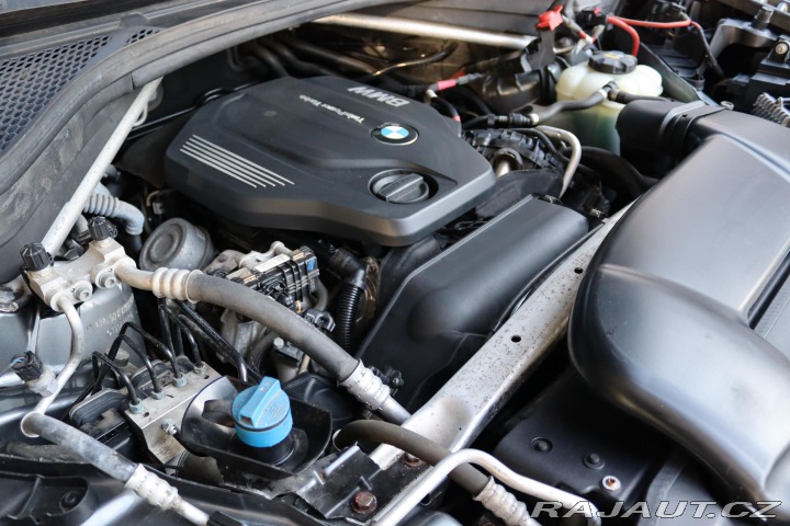 BMW X5 XDRIVE 25D F15 M-PAKET 17 2016
