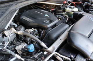 BMW X5 XDRIVE 25D F15 M-PAKET 17 2016