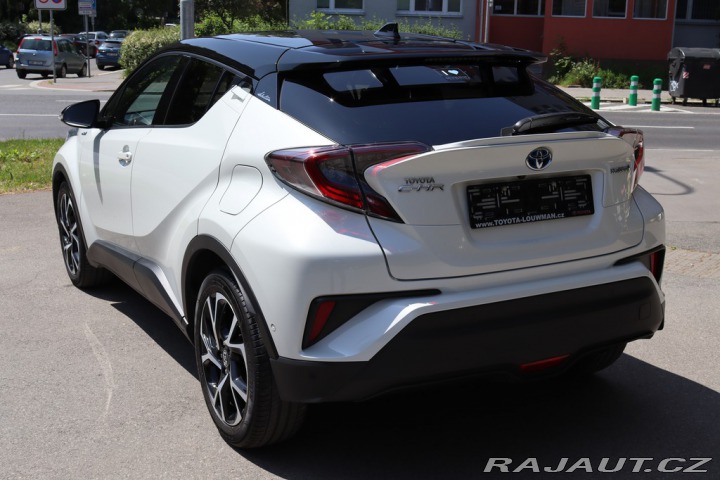 Toyota C-HR 1.8 HYBRID SELECTION 90kW 2018