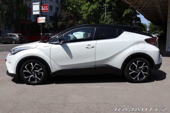 Toyota C-HR 1.8 HYBRID SELECTION 90kW 2018