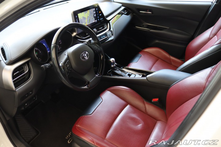 Toyota C-HR 1.8 HYBRID SELECTION 90kW 2018