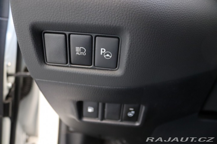Toyota C-HR 1.8 HYBRID SELECTION 90kW 2018
