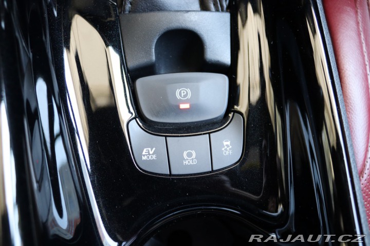 Toyota C-HR 1.8 HYBRID SELECTION 90kW 2018