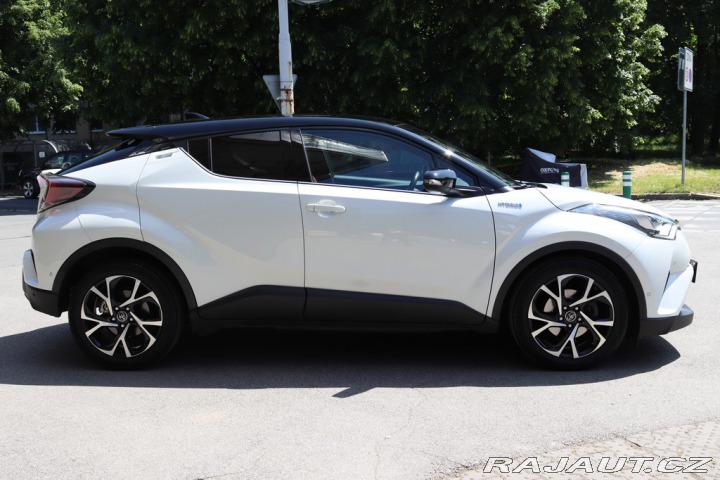 Toyota C-HR 1.8 HYBRID SELECTION 90kW 2018