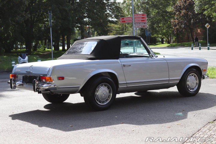 Mercedes-Benz SL W113 280 SL ROADSTER PAGO 1970