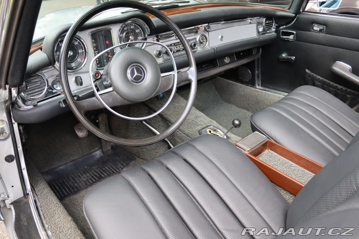 Mercedes-Benz SL W113 280 SL ROADSTER PAGO 1970