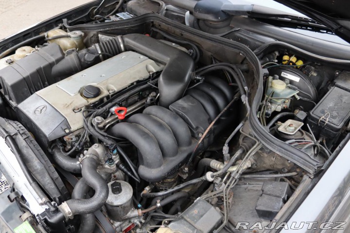 Mercedes-Benz 124 124 320CE AT 162kW 1992