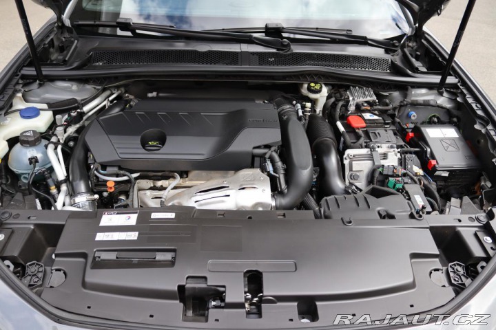 Peugeot 508 PSE HYBRID4 360 e-EAT8 2022