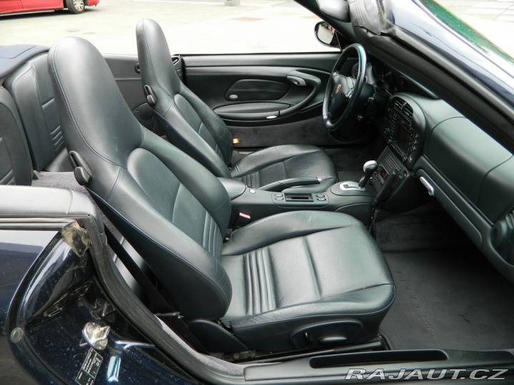 Porsche 911 996 3.6 CARRERA CABRIO AT 2004
