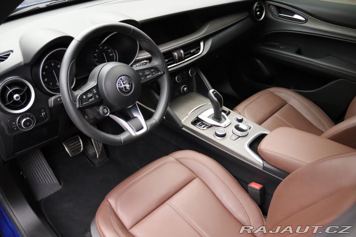Alfa Romeo Stelvio 2.0TI Q4 206kW DPH 6 TIS 2023