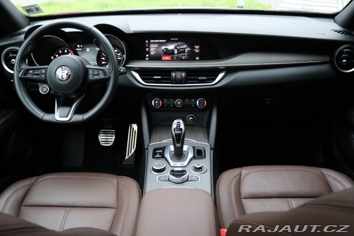 Alfa Romeo Stelvio 2.0TI Q4 206kW DPH 6 TIS 2023