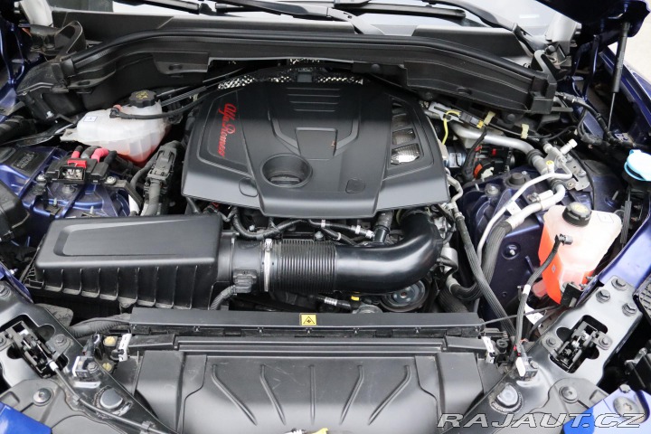 Alfa Romeo Stelvio 2.0TI Q4 206kW DPH 6 TIS 2023