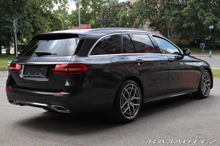 Mercedes-Benz E E 300D 4MATIC KOMBI AMG 1 2022