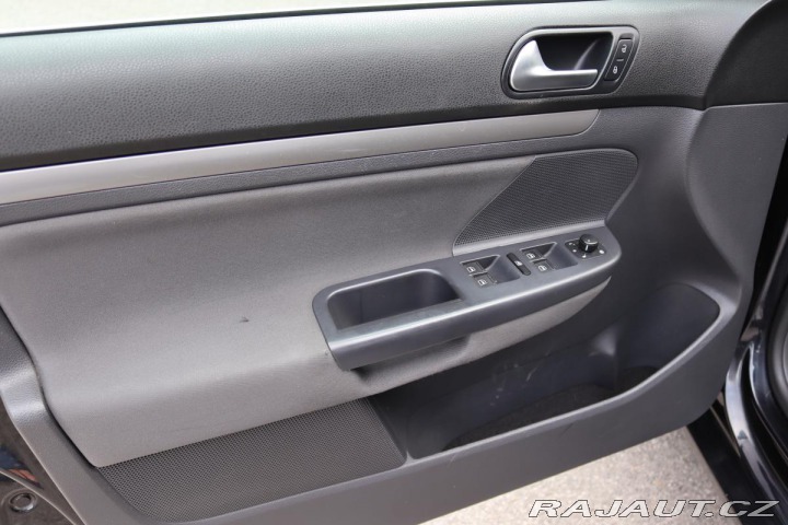 Volkswagen Golf VARIANT 1.4TSI ! NA OPRAV 2009