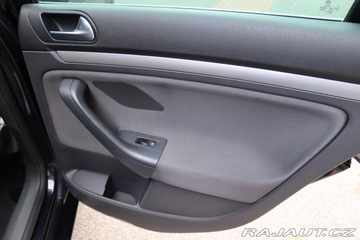 Volkswagen Golf VARIANT 1.4TSI ! NA OPRAV 2009