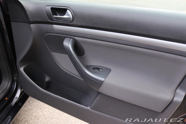 Volkswagen Golf VARIANT 1.4TSI ! NA OPRAV 2009