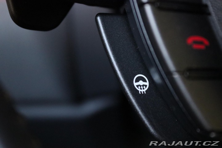 Land Rover Range Rover Evoque SD4 2.2 4X4 AT 140kW ČR D 2011