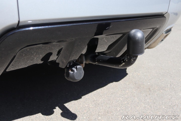 Land Rover Range Rover Evoque SD4 2.2 4X4 AT 140kW ČR D 2011