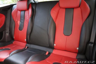 Land Rover Range Rover Evoque SD4 2.2 4X4 AT 140kW ČR D 2011