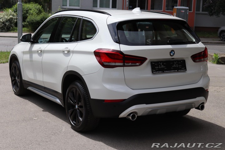 BMW X1 18D STEPTRONIC XLINE F48 2022