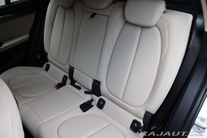 BMW X1 18D STEPTRONIC XLINE F48 2022