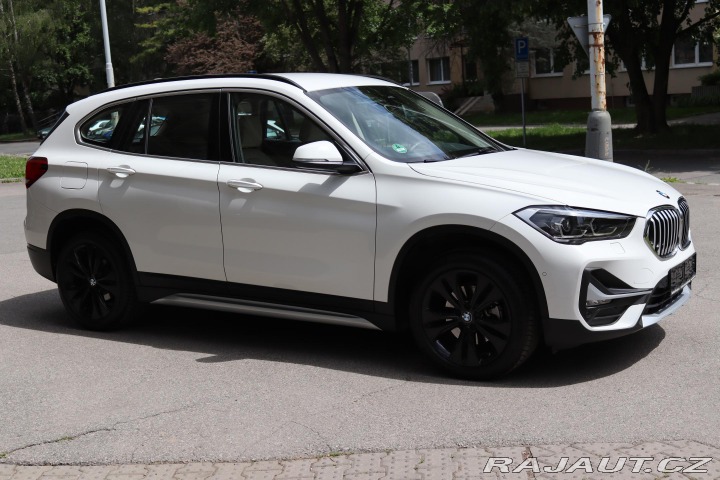BMW X1 18D STEPTRONIC XLINE F48 2022