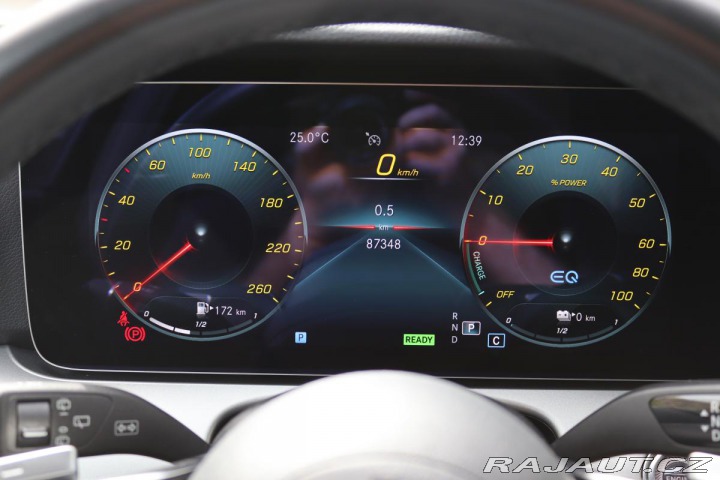Mercedes-Benz E E 300e PLUG-IN HYBRID KOM 2021